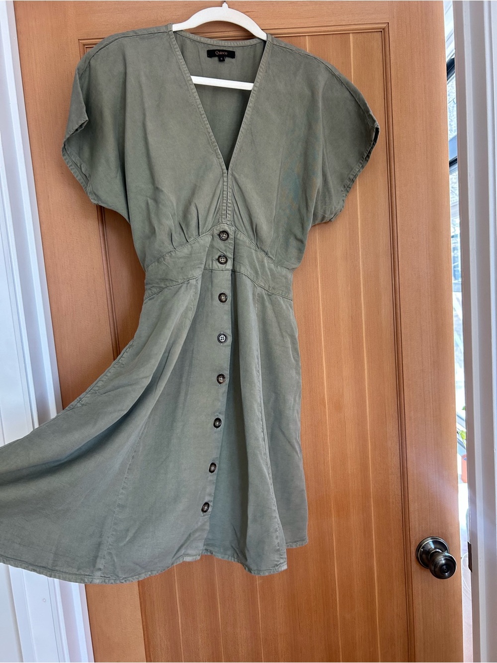 Quince Vintage Wash Tencel Button Front Dress NWOT - Picture 2 of 9